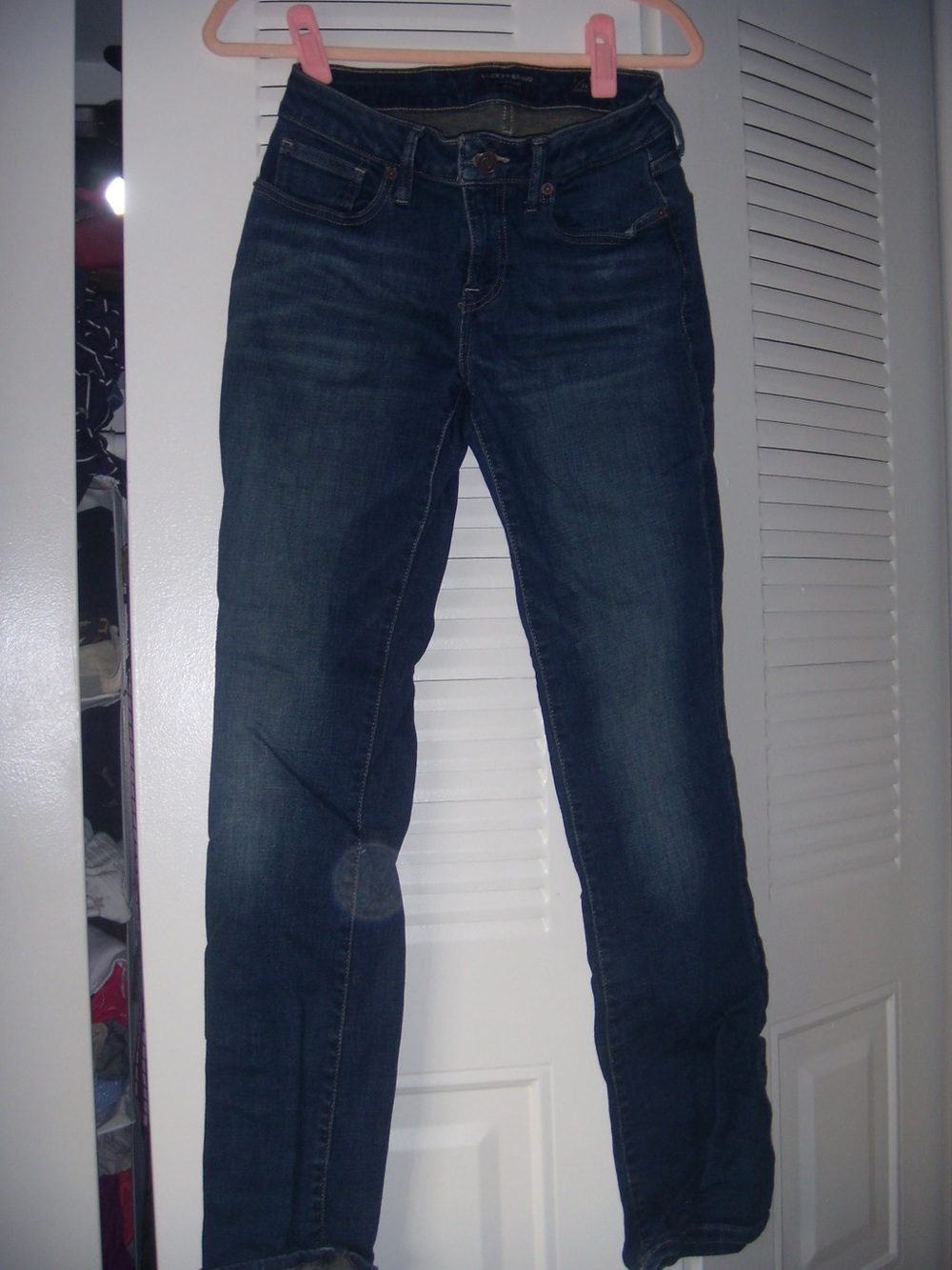 Lucky Brand Women’s Dark Blue Skinny Jeans